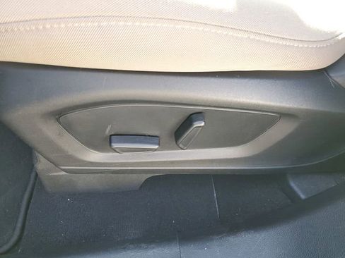 Used 2021 Ford Explorer 2WD image 7