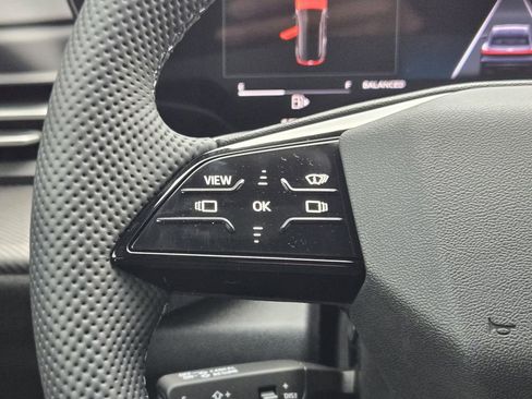 New 2025 Audi SQ5 Premium Plus image 32