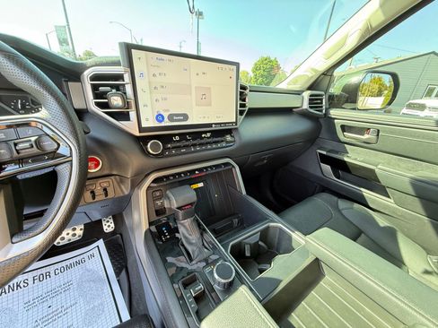Used 2022 Toyota Tundra Limited w/ TRD Off-Road Package AWD/4WD image 21
