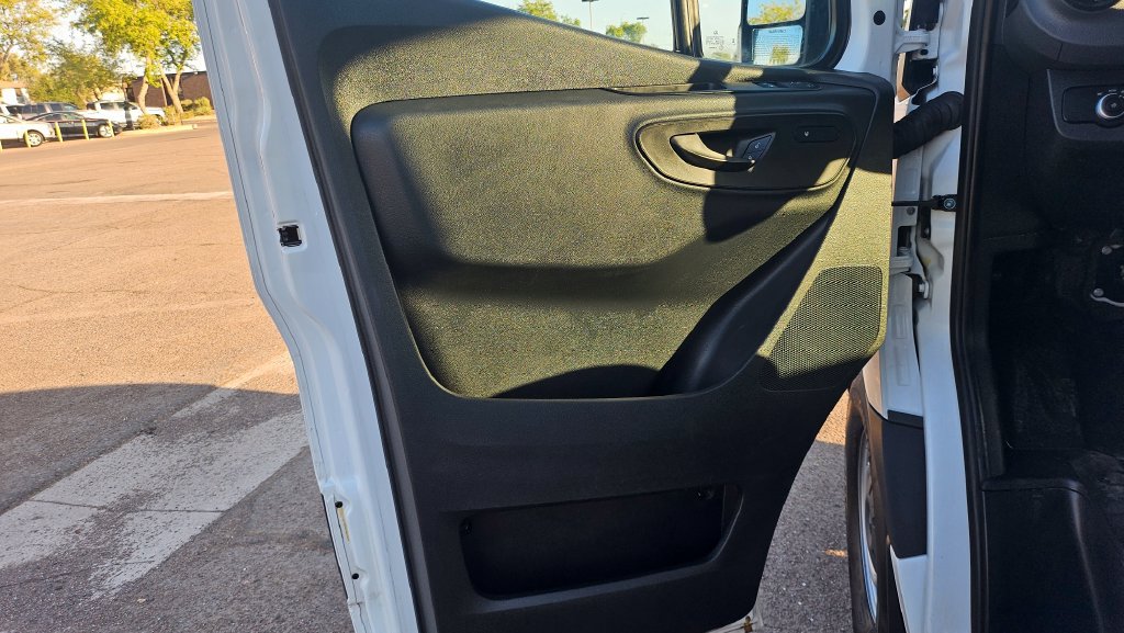 Used 2024 Mercedes-Benz Sprinter 2500 image 24