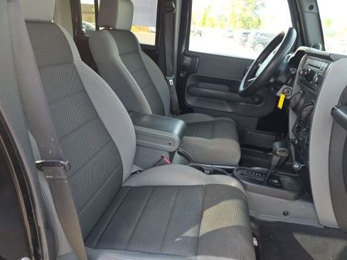 Used 2007 Jeep Wrangler Unlimited X AWD/4WD image 11