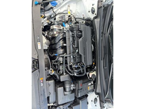 New 2026 Hyundai Elantra SE FWD image 29