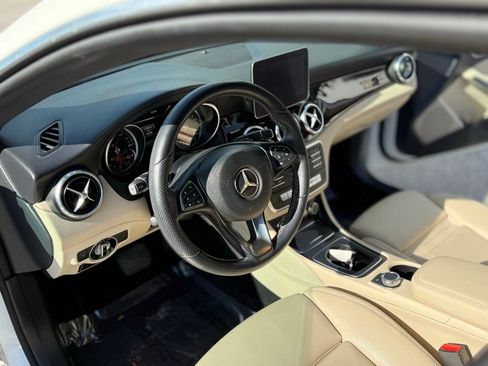 Used 2019 Mercedes-Benz CLA 250 image 22