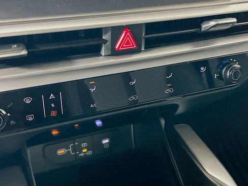 New 2026 Kia Sorento LX image 15