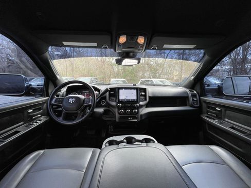 Used 2022 RAM 2500 Tradesman w/ Chrome Appearance Group image 14