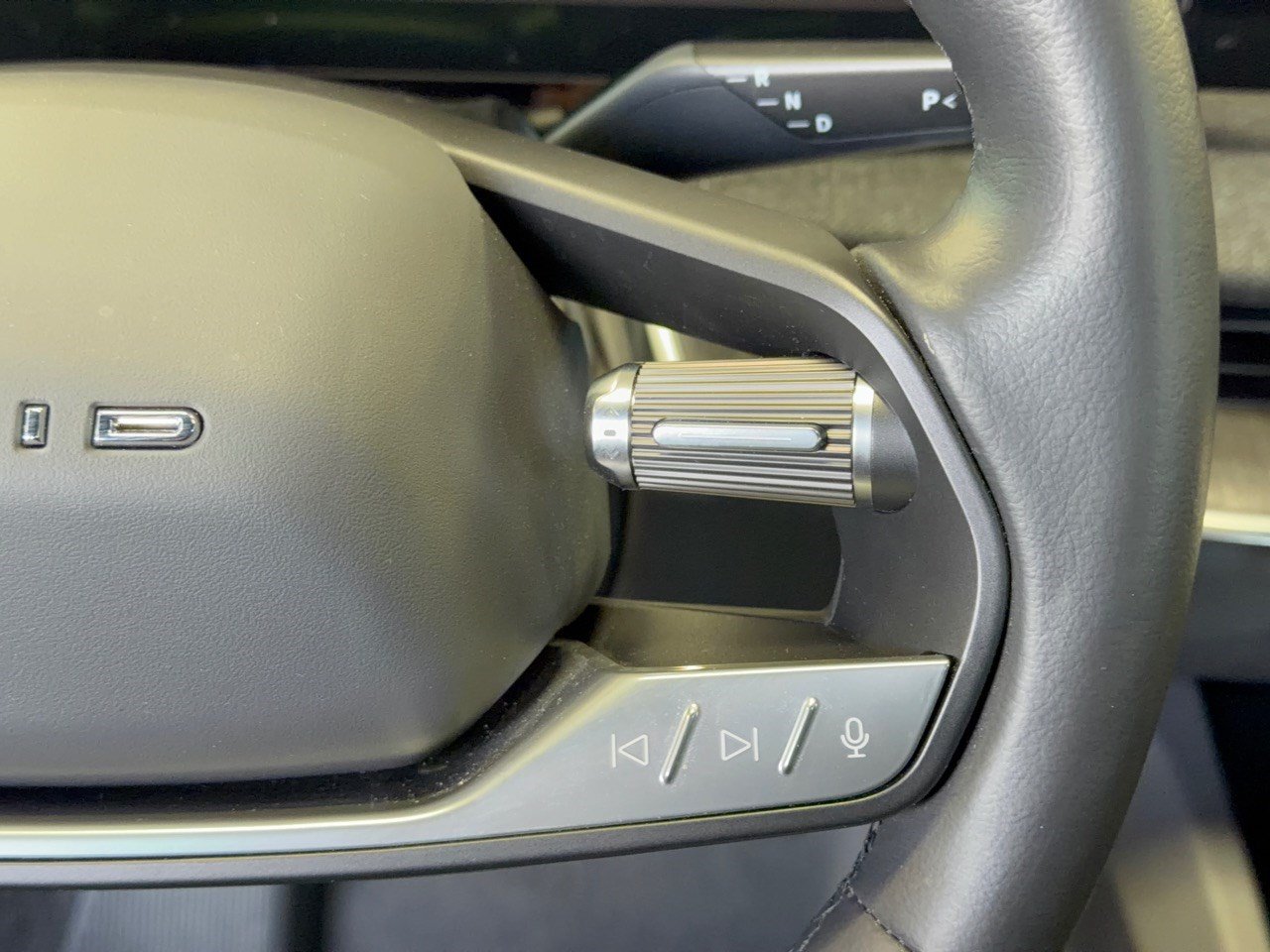 Used 2024 Lucid Air Pure RWD image 19