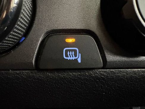 Certified 2020 Toyota Tacoma TRD Sport image 11