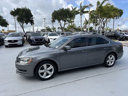 Used 2014 Volkswagen Passat 1.8T SE FWD image 10