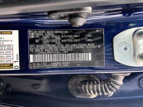 Used 2017 Toyota 4Runner SR5 Premium image 18