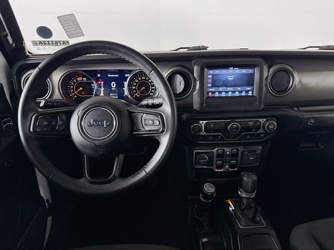 Used 2022 Jeep Wrangler Unlimited Sport image 24