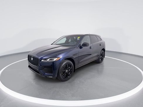 Used 2026 Jaguar F-PACE R-Dynamic S AWD/4WD image 4