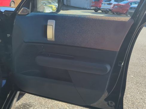 Used 2025 MINI Cooper Countryman S w/ Comfort Package Max image 8