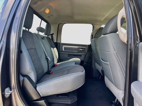 Used 2018 RAM 1500 Big Horn AWD/4WD image 25