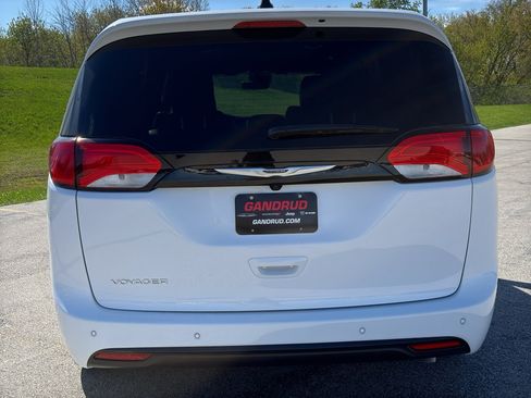 New 2026 Chrysler Voyager LX FWD image 7