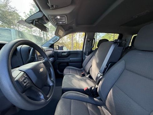 Used 2023 Chevrolet Silverado 1500 Custom image 15