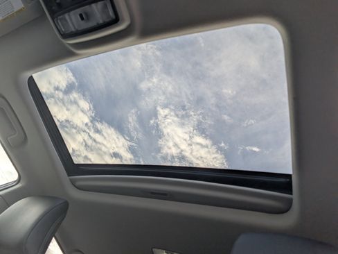 Used 2023 Toyota 4Runner SR5 Premium image 16