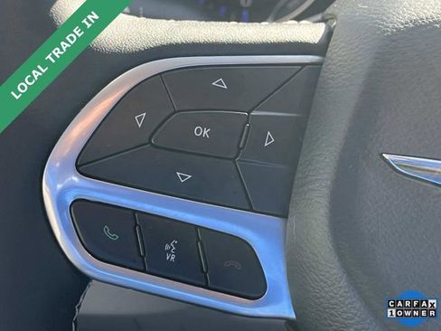 Used 2024 Chrysler Pacifica Touring-L w/ Road Tripper Package image 28