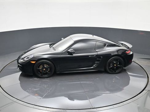 Used 2018 Porsche 718 Cayman image 25