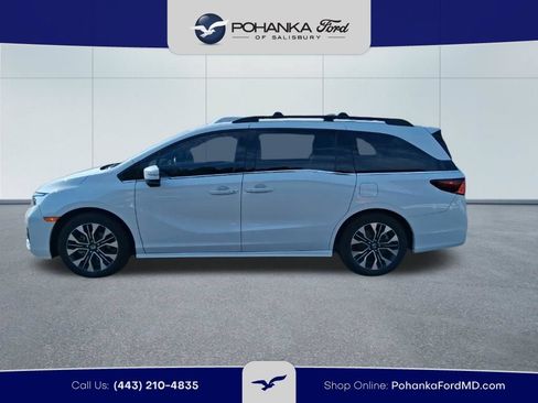 Used 2025 Honda Odyssey Elite image 8