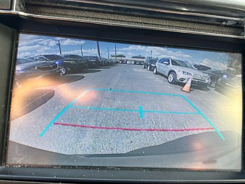 Used 2015 Toyota RAV4 LE FWD image 14