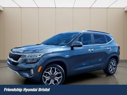 Used 2022 Kia Seltos SX w/ Sunroof Package