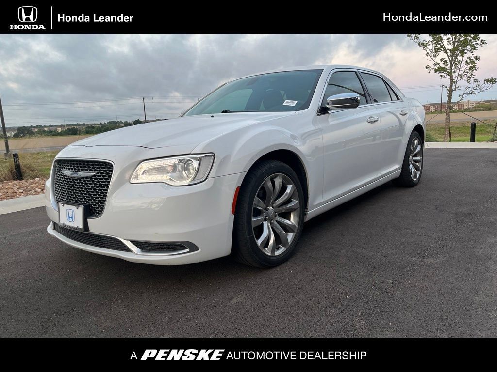 Used 2020 Chrysler 300 Touring w/ Chrome Appearance Package RWD image 1