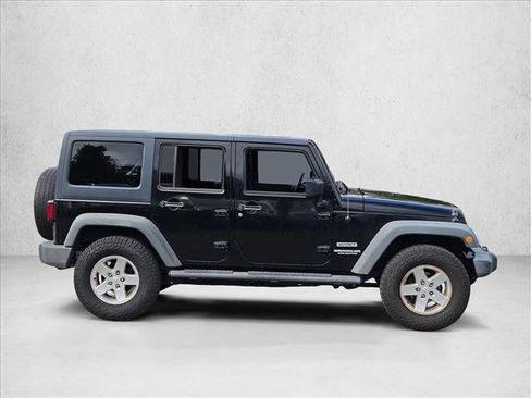 Used 2014 Jeep Wrangler Unlimited Sport w/ Quick Order Package 24S AWD/4WD image 4
