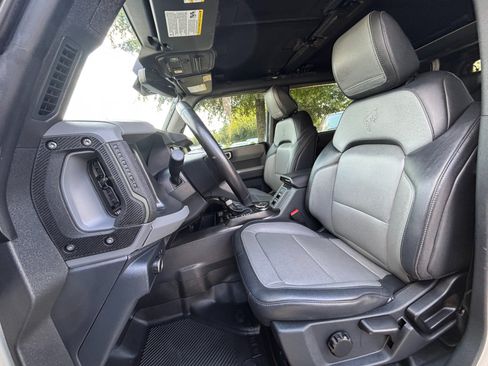 Used 2022 Ford Bronco Everglades AWD/4WD image 12