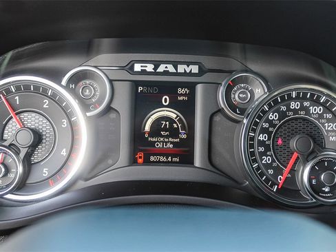 Used 2023 RAM 2500 Big Horn w/ Cold Weather Group image 23