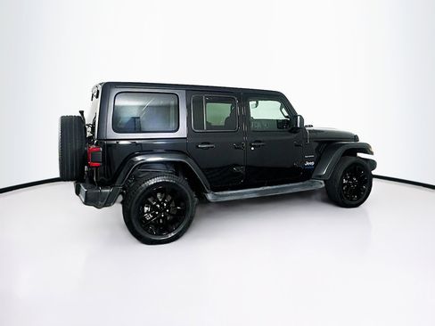 Used 2022 Jeep Wrangler Sahara image 10