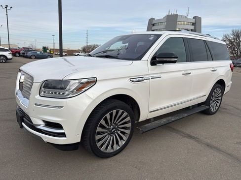 Used 2019 Lincoln Navigator Reserve w/ Cargo Package image 6