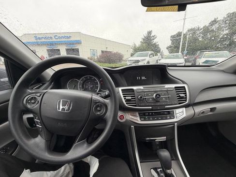 Used 2015 Honda Accord EX image 8