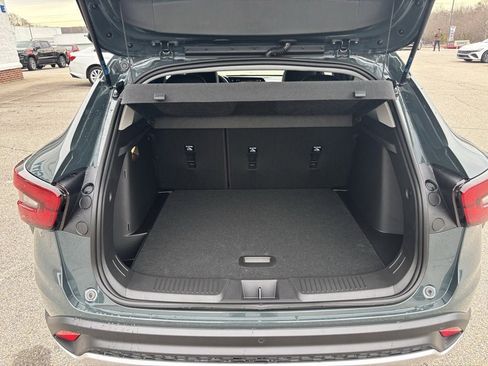 New 2026 Chevrolet Trax LT w/ Driver Confidence Package image 10