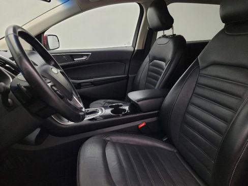 Used 2018 Ford Edge SEL w/ Equipment Group 201A FWD image 17