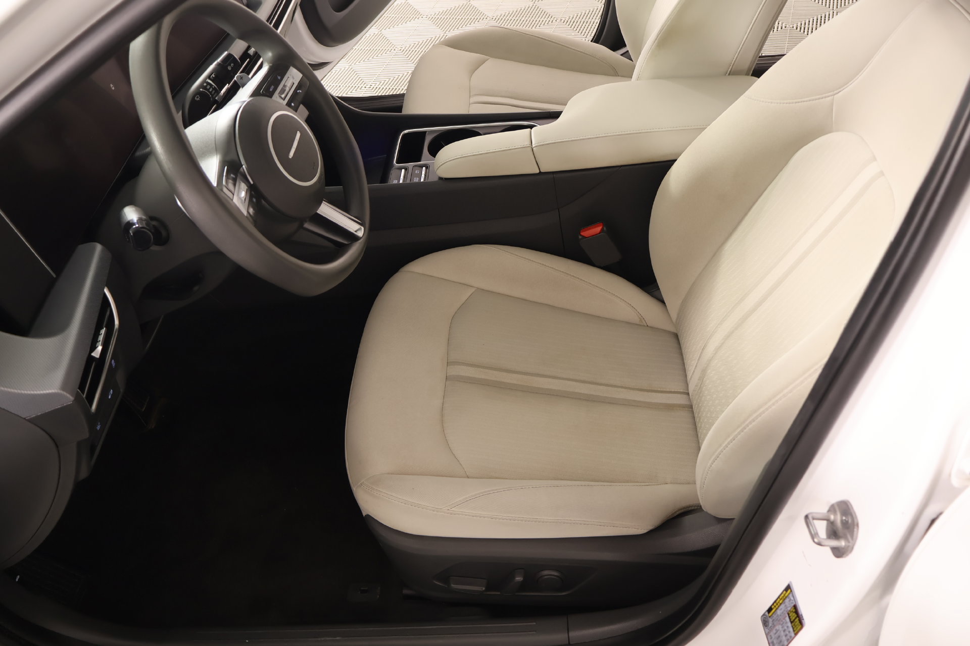 Used 2024 Hyundai Sonata SEL FWD image 10
