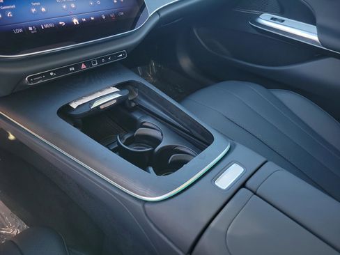 Certified 2025 Mercedes-Benz E 350 Sedan image 19