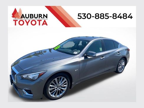 Used 2018 INFINITI Q50 Luxe w/ Cargo Package (L95) RWD image 1
