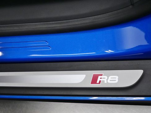 Used 2022 Audi R8 V10 RWD image 34