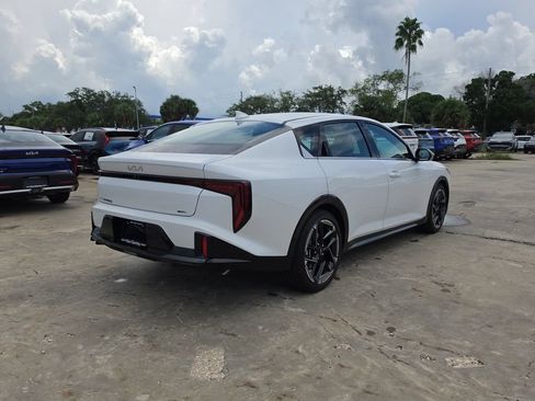 New 2026 Kia K4 EX FWD image 8