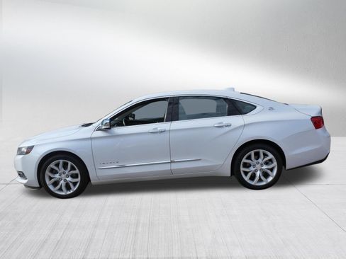 Used 2018 Chevrolet Impala Premier FWD image 4