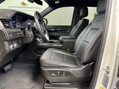 Used 2021 GMC Yukon Denali image 12