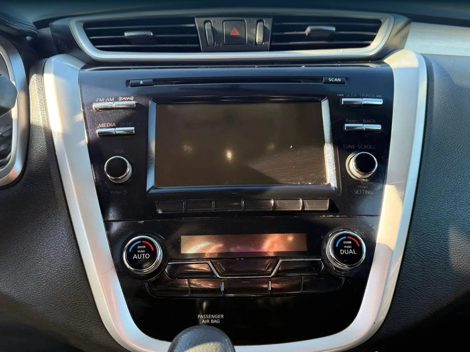 Used 2016 Nissan Murano S AWD/4WD image 25