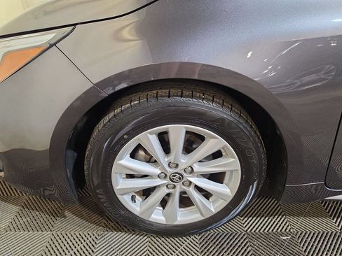 Used 2023 Toyota Corolla SE FWD image 18