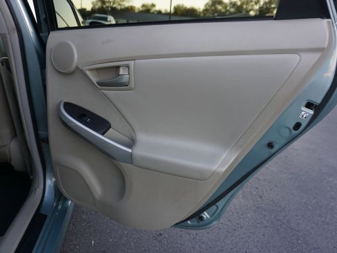 Used 2013 Toyota Prius One image 21