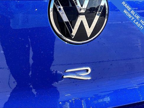 Used 2024 Volkswagen Golf R image 41