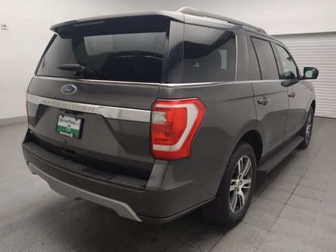 Used 2018 Ford Expedition XLT RWD image 9