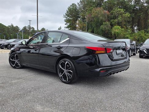 Used 2023 Nissan Altima 2.5 SR image 5