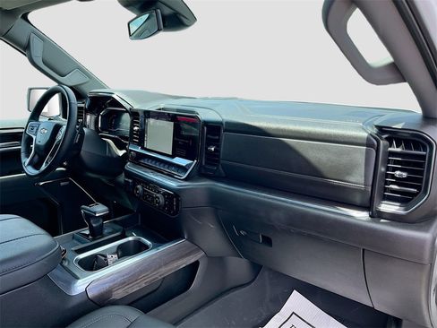 Used 2023 Chevrolet Silverado 1500 LTZ image 29