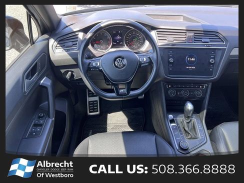 Used 2020 Volkswagen Tiguan SE R-Line AWD/4WD image 26