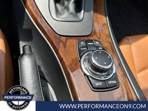 Used 2010 BMW 328i Convertible image 10